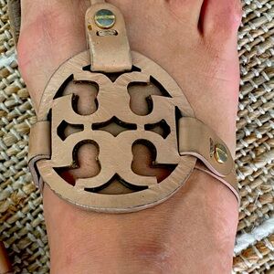 Nude Tory Burch Leather Thong Sandals size 8
